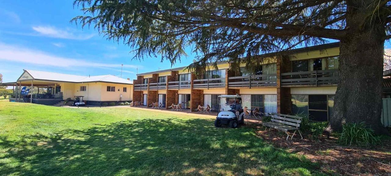 Shepparton Golf Motel エクステリア 写真