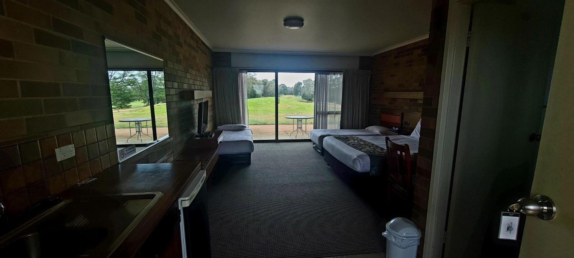 Shepparton Golf Motel エクステリア 写真